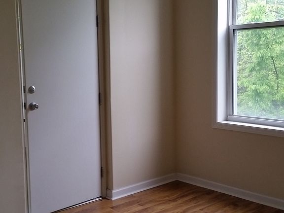 2nd image of 2238 Selim Ave