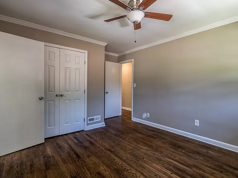 3149 Gay Dr — Photo 16