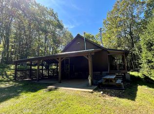 486 Laurel Ln, New Albany, PA 18833