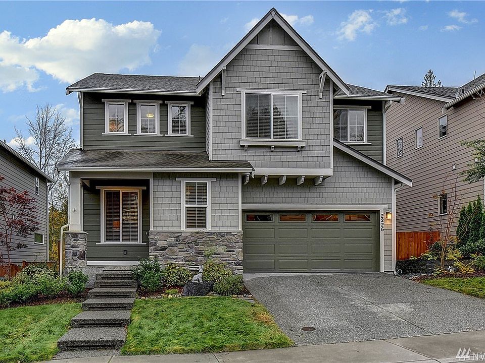 1st image of 2226 Cady Dr #14