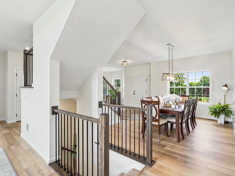 103 Janine Way — Photo 39