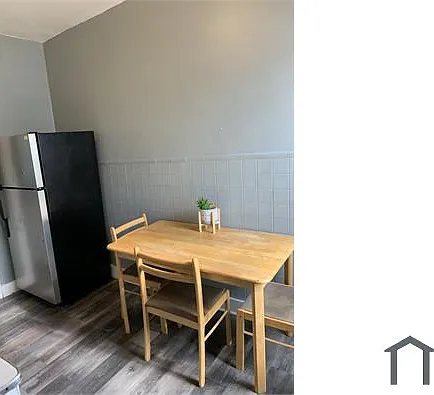 1332 Saint Paul St #4 — Photo 2