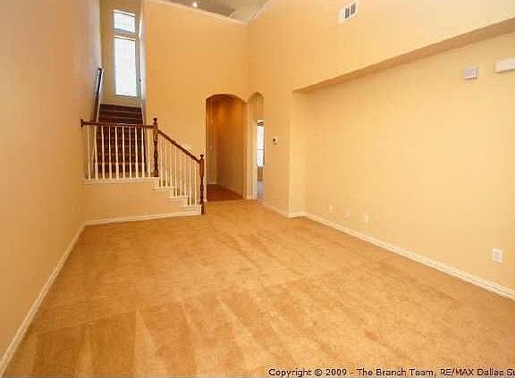 3rd image of 8611 Naomi St