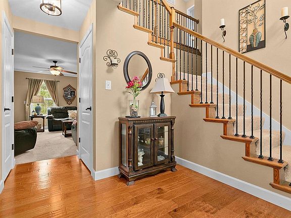 4th image of 1119 Piper Ln