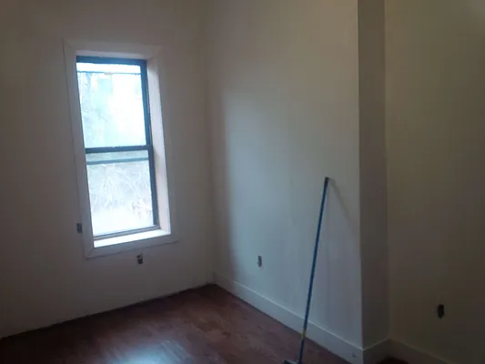 Rented by David W Realty Inc | media 4