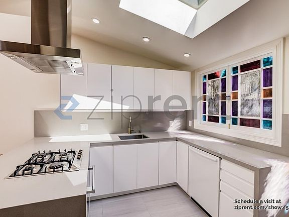 3rd image of 28 Eugenia Ave