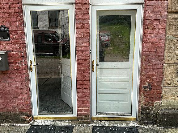  1st and 2nd floor entrances