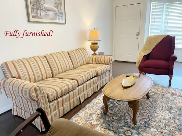 449 Autumnwood Dr SW, Decatur, AL 35601