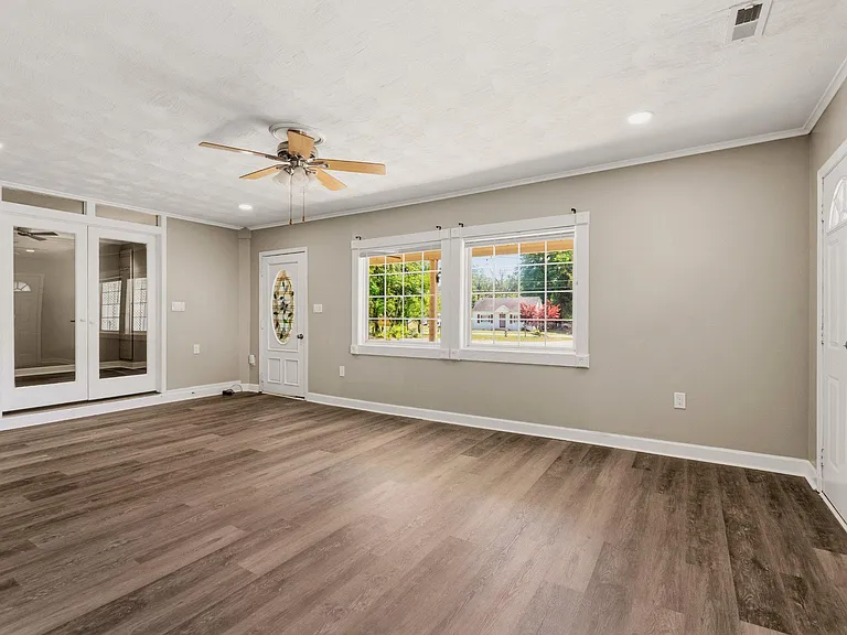 8304 Dangerfield Pl — Photo 15