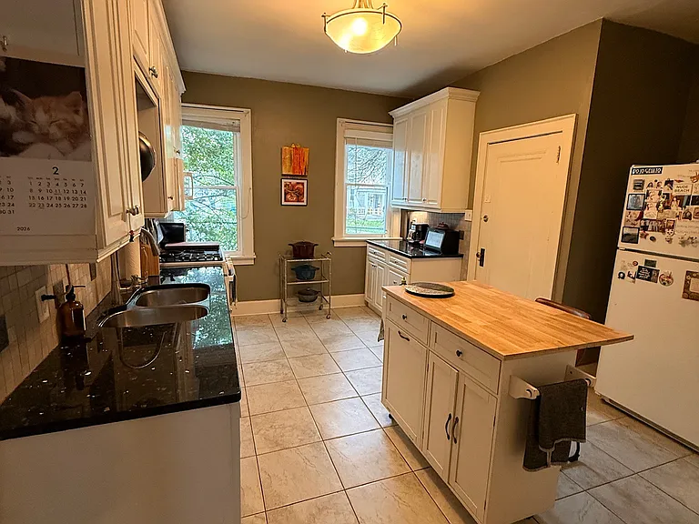 2472 Fairview Ave #1 — Photo 5