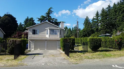11501 5th Ave NE Photo 1