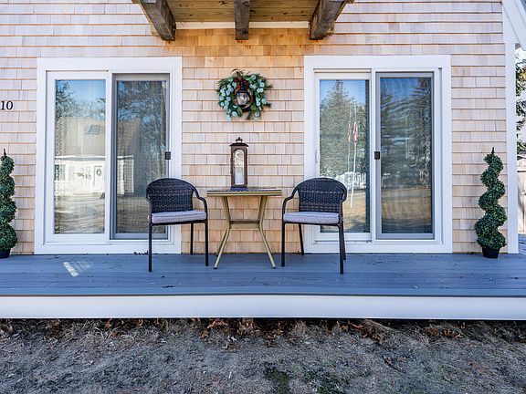 4th image of 9 Bells Neck Road Unit 10