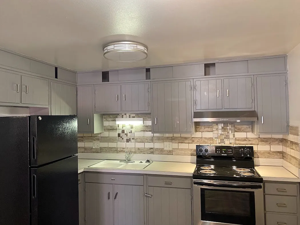 220 Kenbrook Drive - 2 — Photo 2