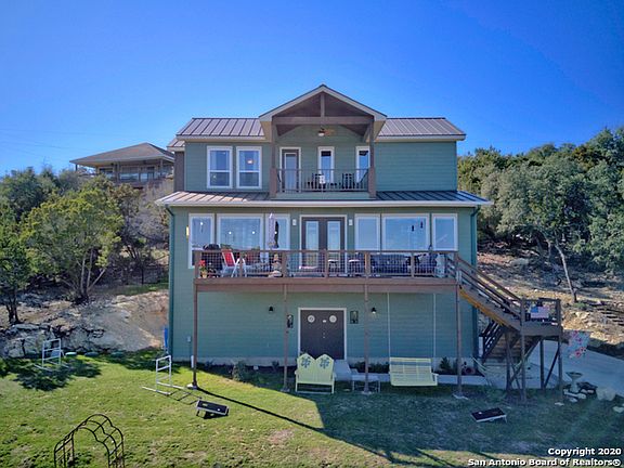 2nd image of 1352 Trailridge Dr