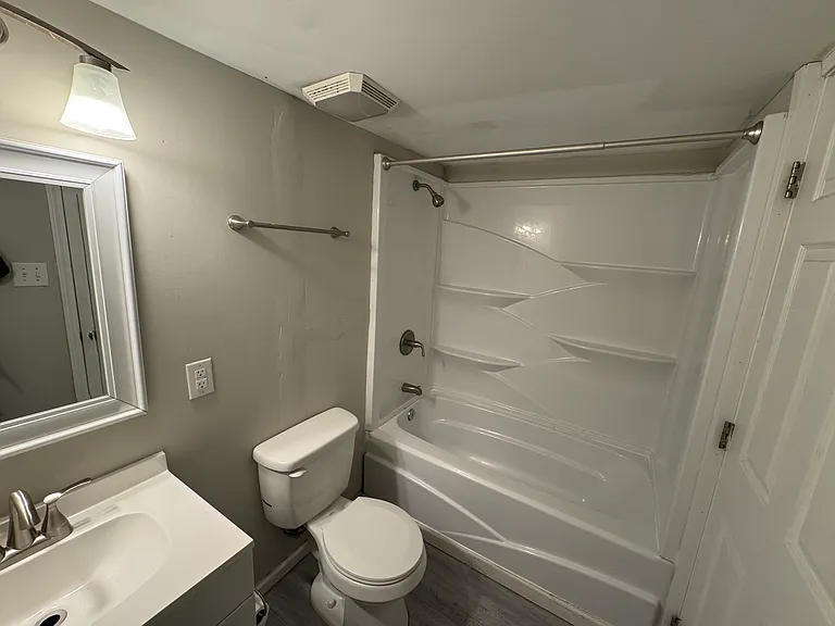 60 E Patterson Ave — Photo 16