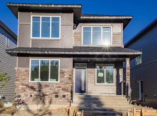 6115 Crawford Dr SW, Edmonton, AB T6W4L7