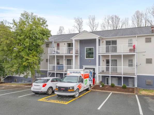 545 Burgoyne Rd Unit 5, Charlottesville, VA 22901