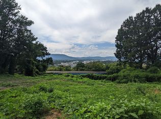 1817 Ridgewood Dr, Chattanooga, TN 37404