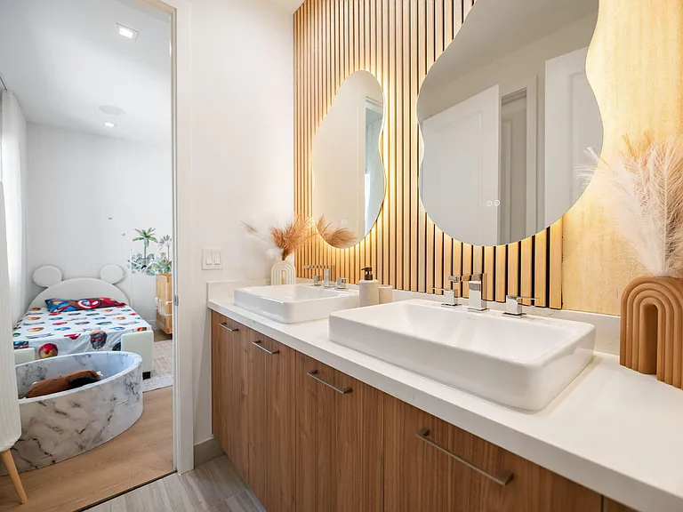 5735 SW 104th Ter — Photo 34