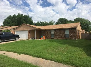 7217 Chatham Rd, North Richland Hills, TX 76182