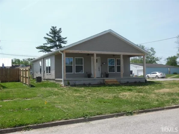 224 W Frank St, Mitchell, IN 47446