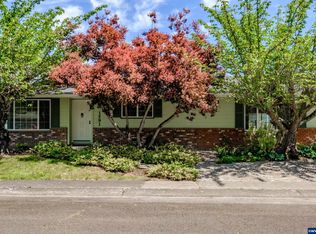 1591 Downing Dr, Lebanon, OR 97355