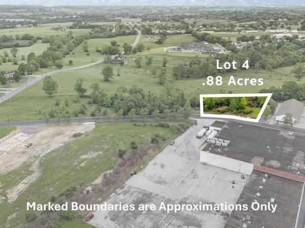 547 Legion Dr #4, Harrodsburg, KY 40330