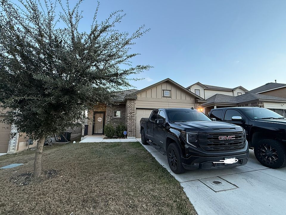 1st image of 13530 Lily Ln