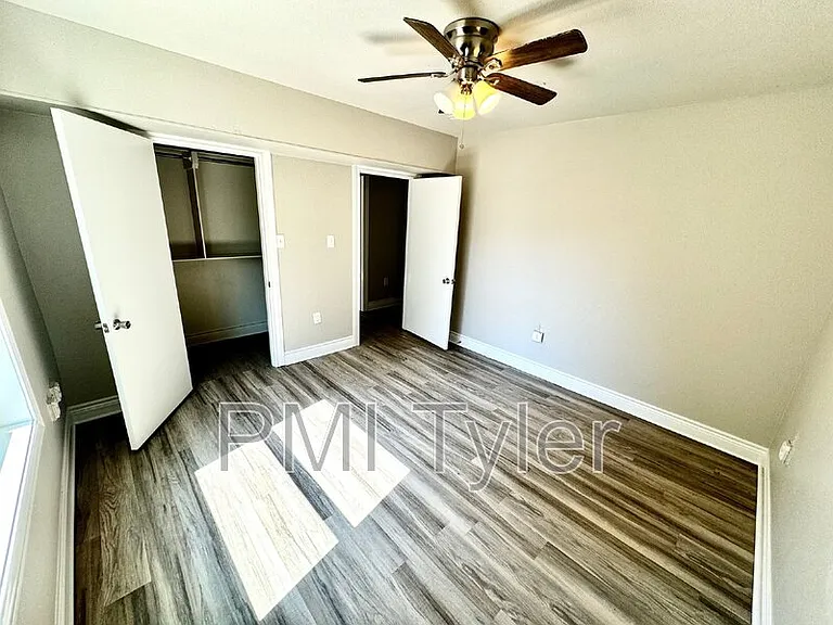 1806 W Oakwood St — Photo 6