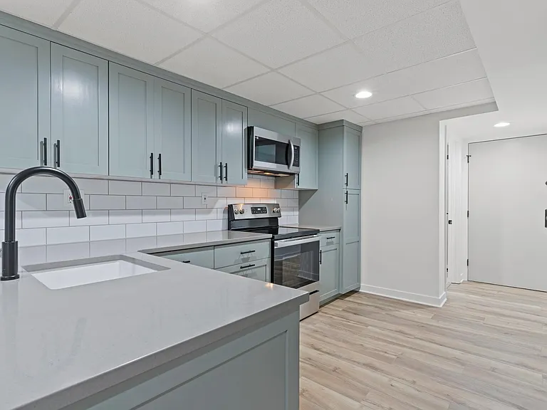4320 Rockhill Rd #1/2 — Photo 8