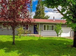 1990 Linnell Ave, Roseburg, OR 97471