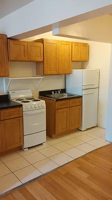 Rented by Smart NY Realty LLC | media 18