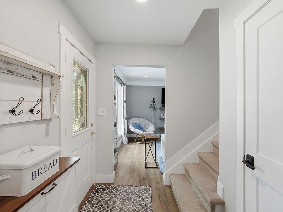 1921 Earlmont Rd, photo 3