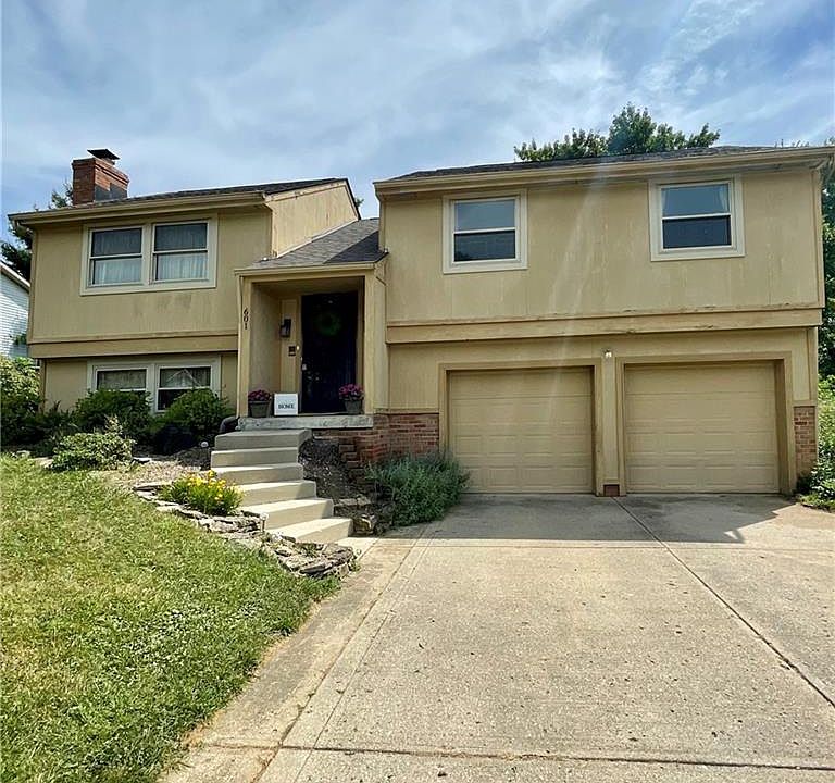 1st image of 601 Brentwood Dr W
