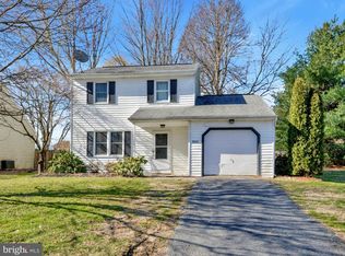3810 Laurel Dr, Columbia, PA 17512