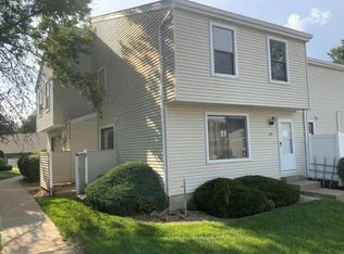 664 Summer Winds Ln, Saint Peters, MO 63376