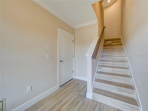3rd image of 4039 Rocky Shores Dr