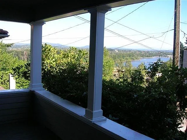 221 S Hamilton St — Photo 7