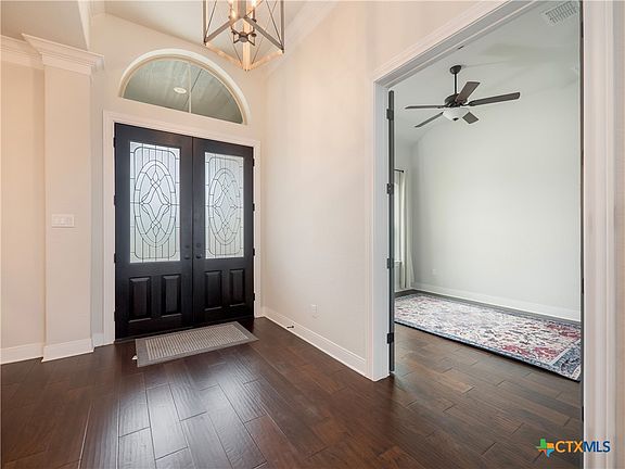 3rd image of 632 Carson Rdg