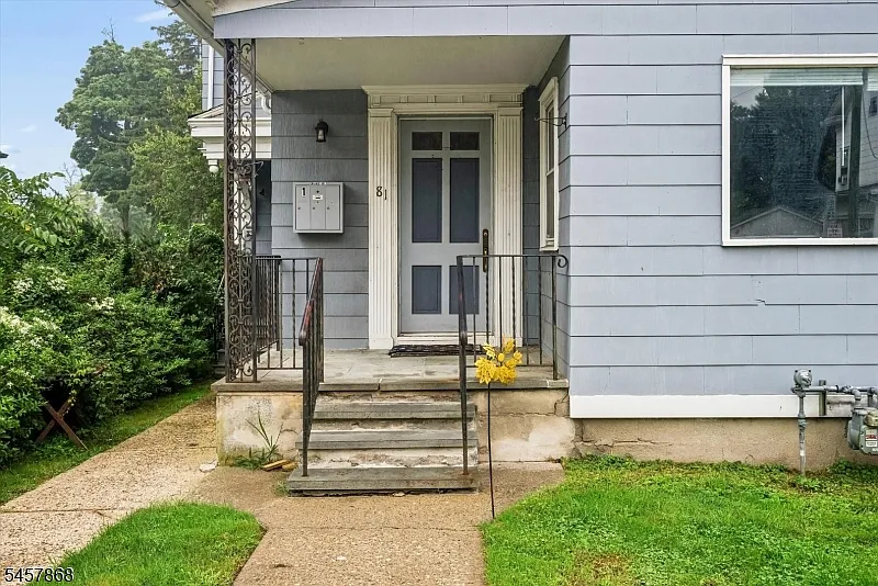 3 bed, 1.0 bath, $2,875 — Photo 4