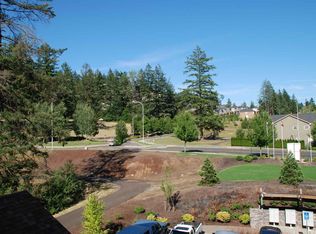 11525 SE Bateleur Ln, Happy Valley, OR 97086