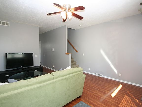 4th image of 5236 Blow St