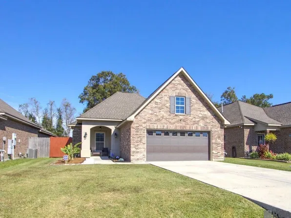 19089 Greenleaf Cir, Ponchatoula, LA 70454