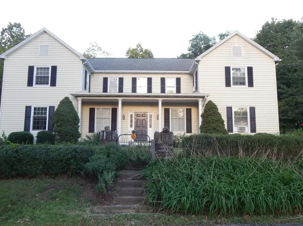6 S Ridge Rd, Boiling Springs, PA 17007