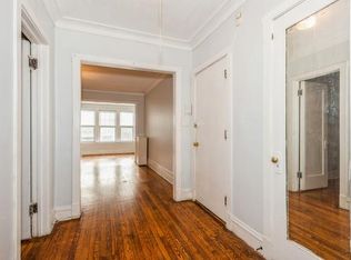6517 N Bosworth Ave APT 2, Chicago, IL 60626
