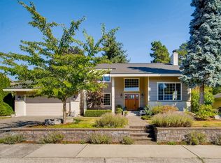 19218 91st Ave NE, Bothell, WA 98011