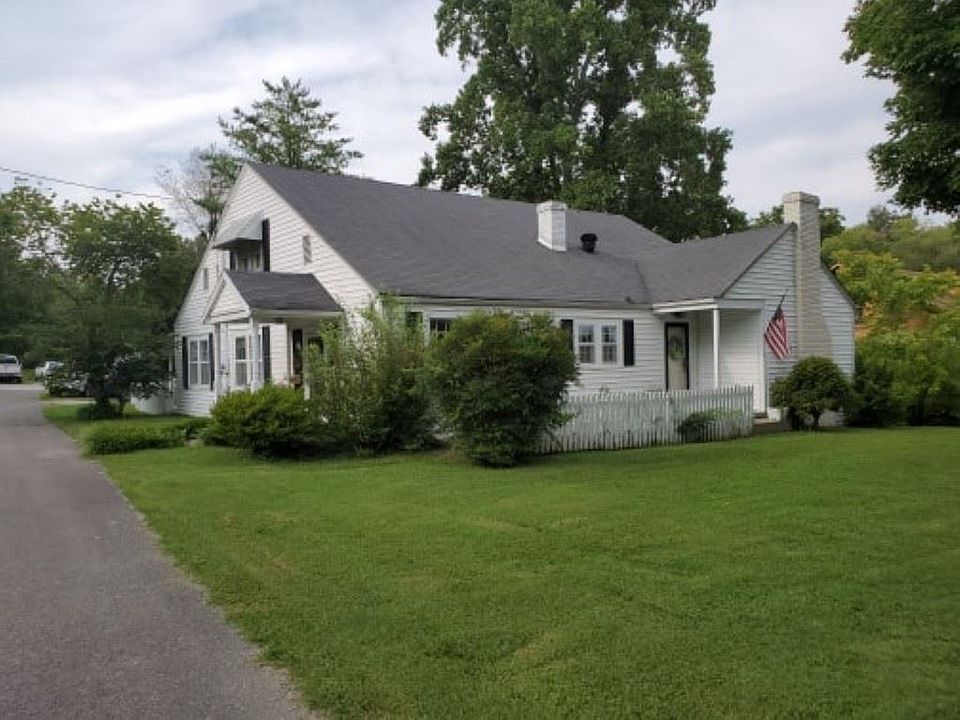 1st image of 113 Saint Marys Ct