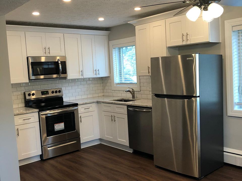 1st image of 1171 Virginia Ave #102