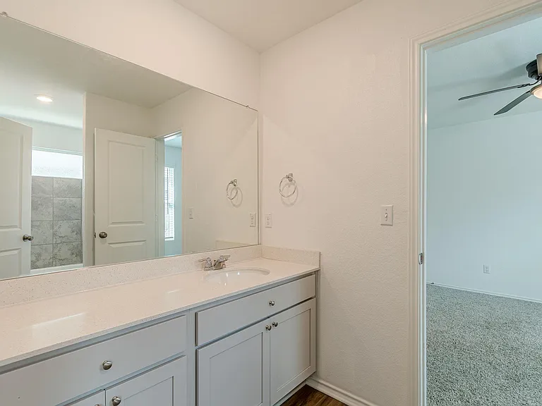 341 Escondido Cir — Photo 15