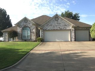 228 Coventry Ln, Fort Gibson, OK 74434